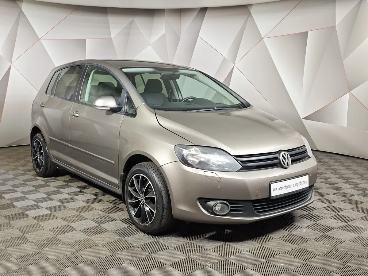Volkswagen Golf 1.4 TSI DSG (122 л.с.) Trendline Коричневый в АВИЛОН. Слайд №3