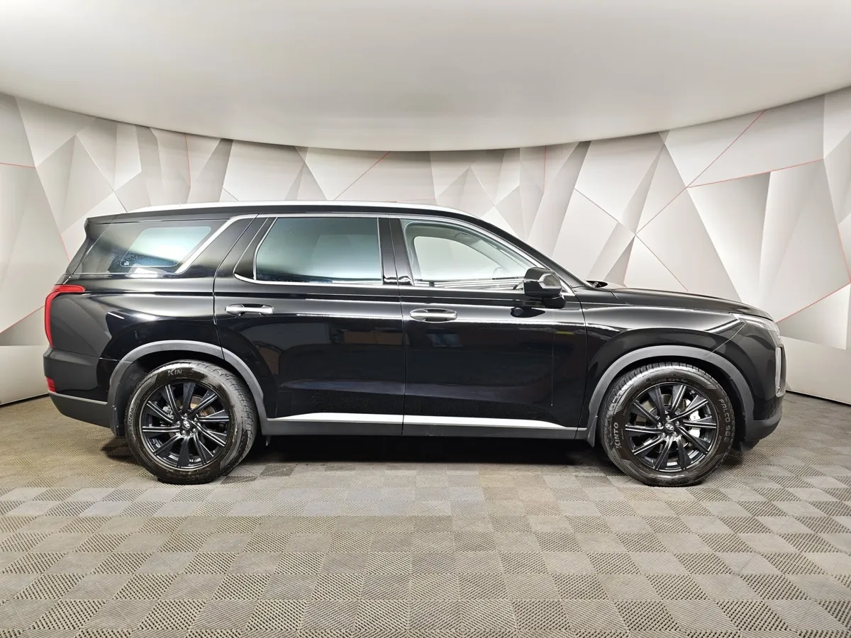 Hyundai Palisade 3.8 АТ 4WD (249 л.с.) 7 мест Calligraphy Черный в АВИЛОН. Слайд №6
