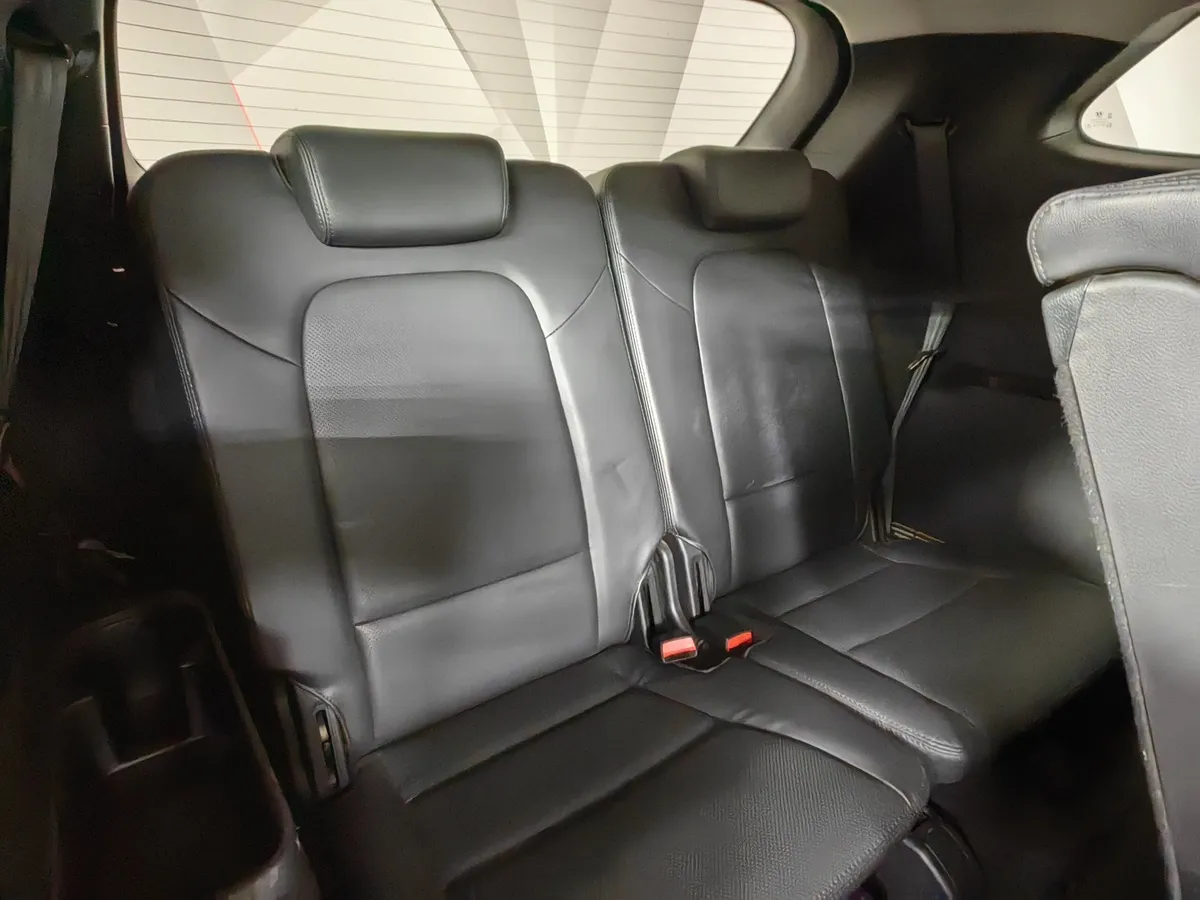 Hyundai Santa Fe 2.2 CRDi AT 4WD (200 л.с.) Style Серебристый в АВИЛОН. Слайд №23