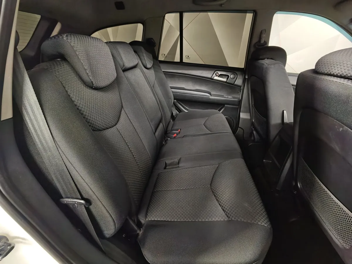 SsangYong Kyron 2.3 E-Tronic 4WD (150 л.с.) Белый в АВИЛОН. Слайд №16