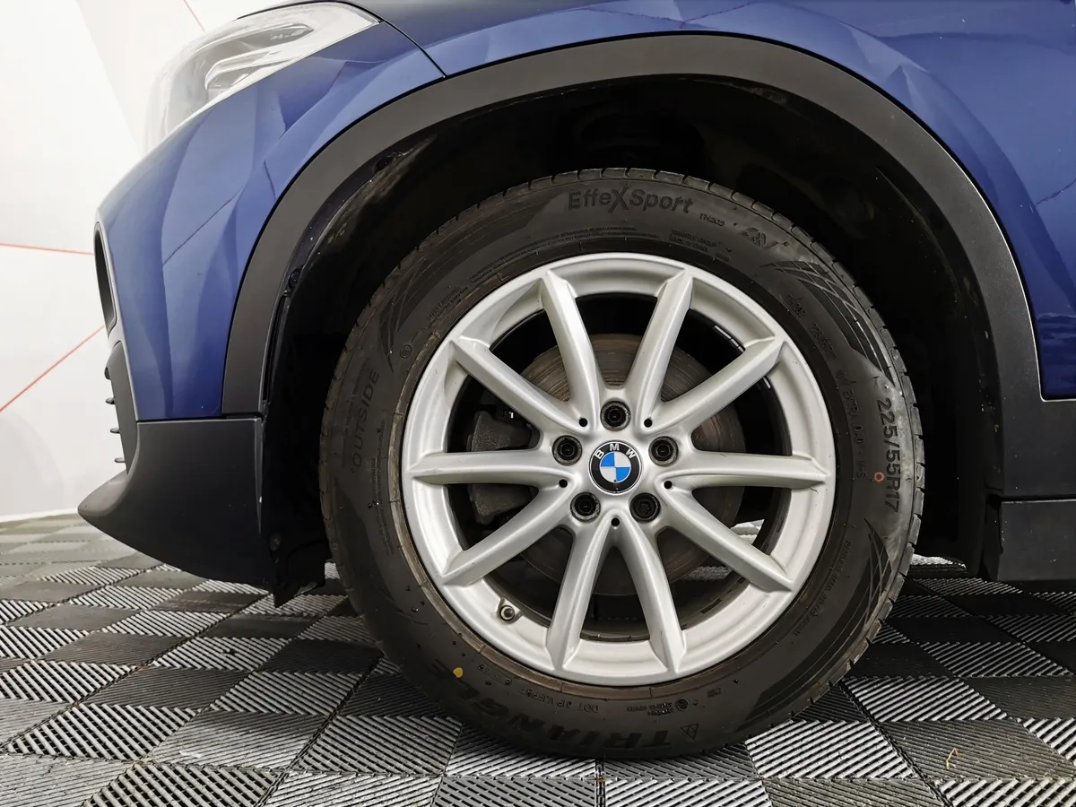 BMW X2 18i sDrive AMT (140 л.с.) Advantage Синий в АВИЛОН. Слайд №7