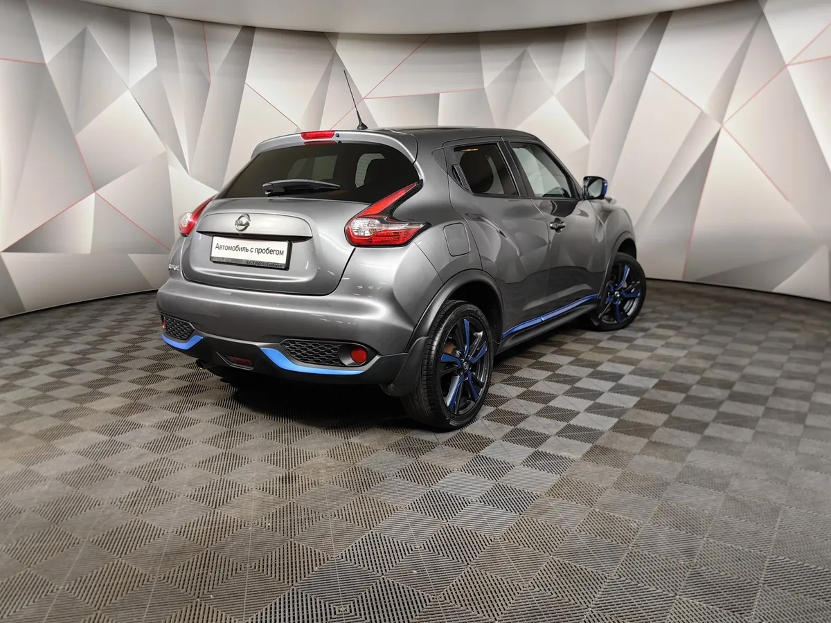 Nissan Juke 1.6 CVT (117 л.с.) Серый в АВИЛОН. Слайд №2