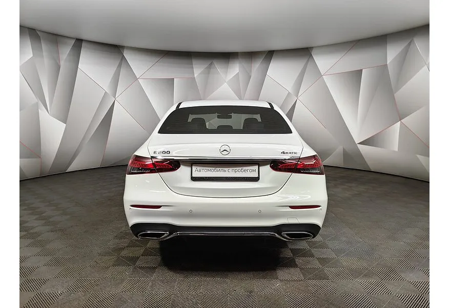 Mercedes-Benz E-Класс E 200 4MATIC 9G-TRONIC (184 л.с.) Exclusive Белый в АВИЛОН. Слайд №8