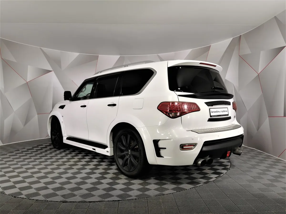 Infiniti QX80 5.6 АТ AWD (405 л.с.) Белый в АВИЛОН. Слайд №4