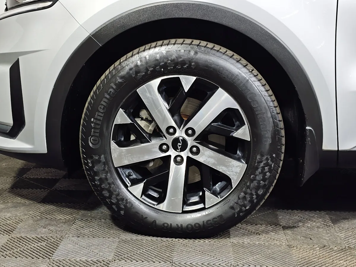 Kia Sorento 2.5 MPI 4WD AT (180 л.с.) Comfort Серый в АВИЛОН. Слайд №9