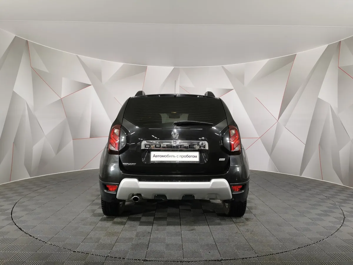 Renault Duster 1.6 MT 4x4 (114 л.с.) Черный в АВИЛОН. Слайд №8