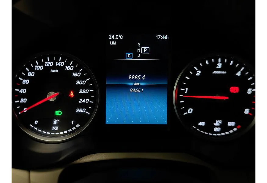 Mercedes-Benz GLC 220 d 9G-TRONIC 4MATIC (170 л.с.) Особая серия Синий в АВИЛОН. Слайд №18