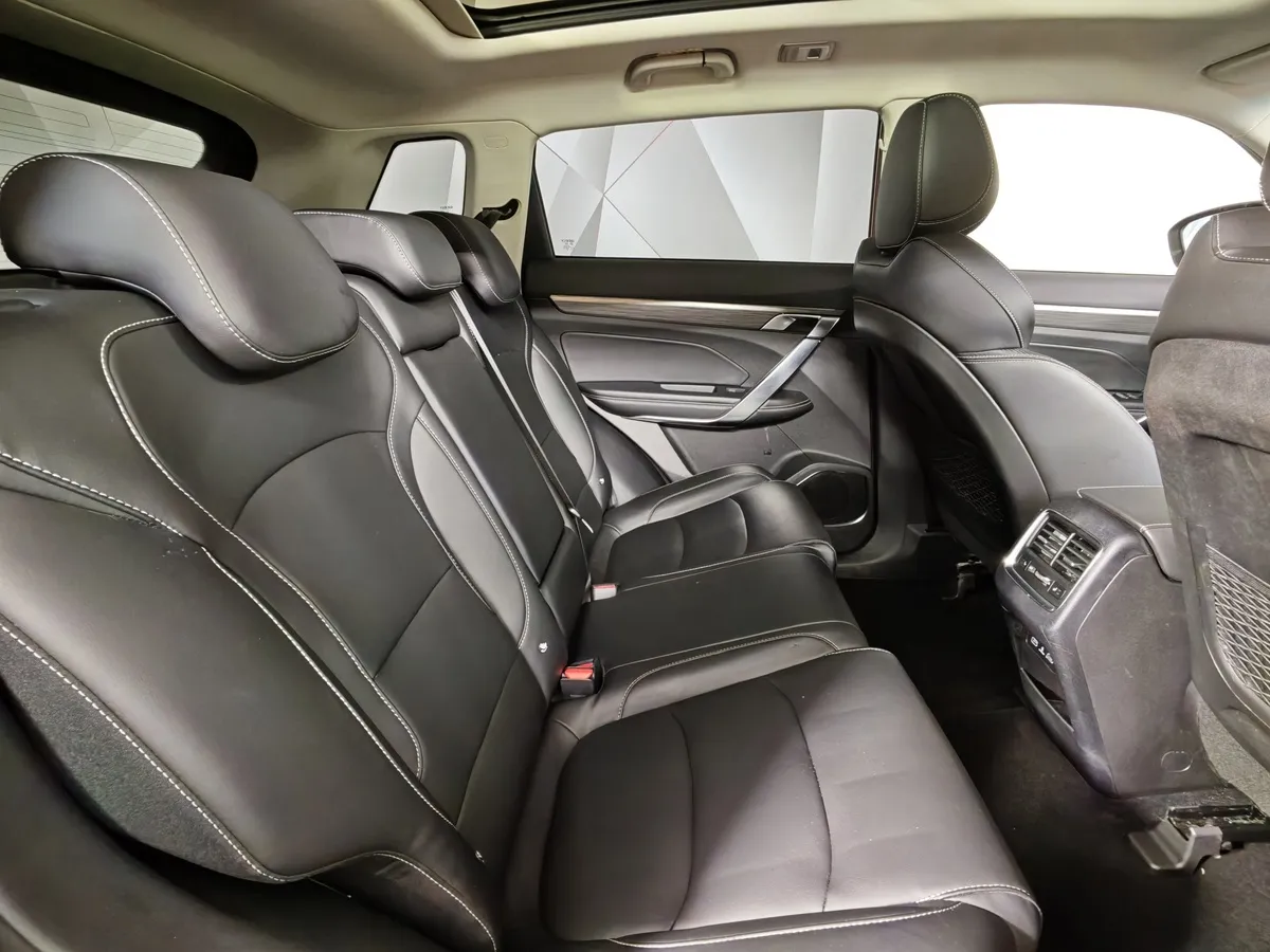 Geely Atlas Pro 1.5T 7DCT AWD (177 л.с.) Flagship+ Красный в АВИЛОН. Слайд №15