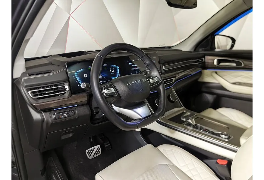 EXEED VX 2.0 AMT AWD (249 л.с.) President Серый в АВИЛОН. Слайд №18