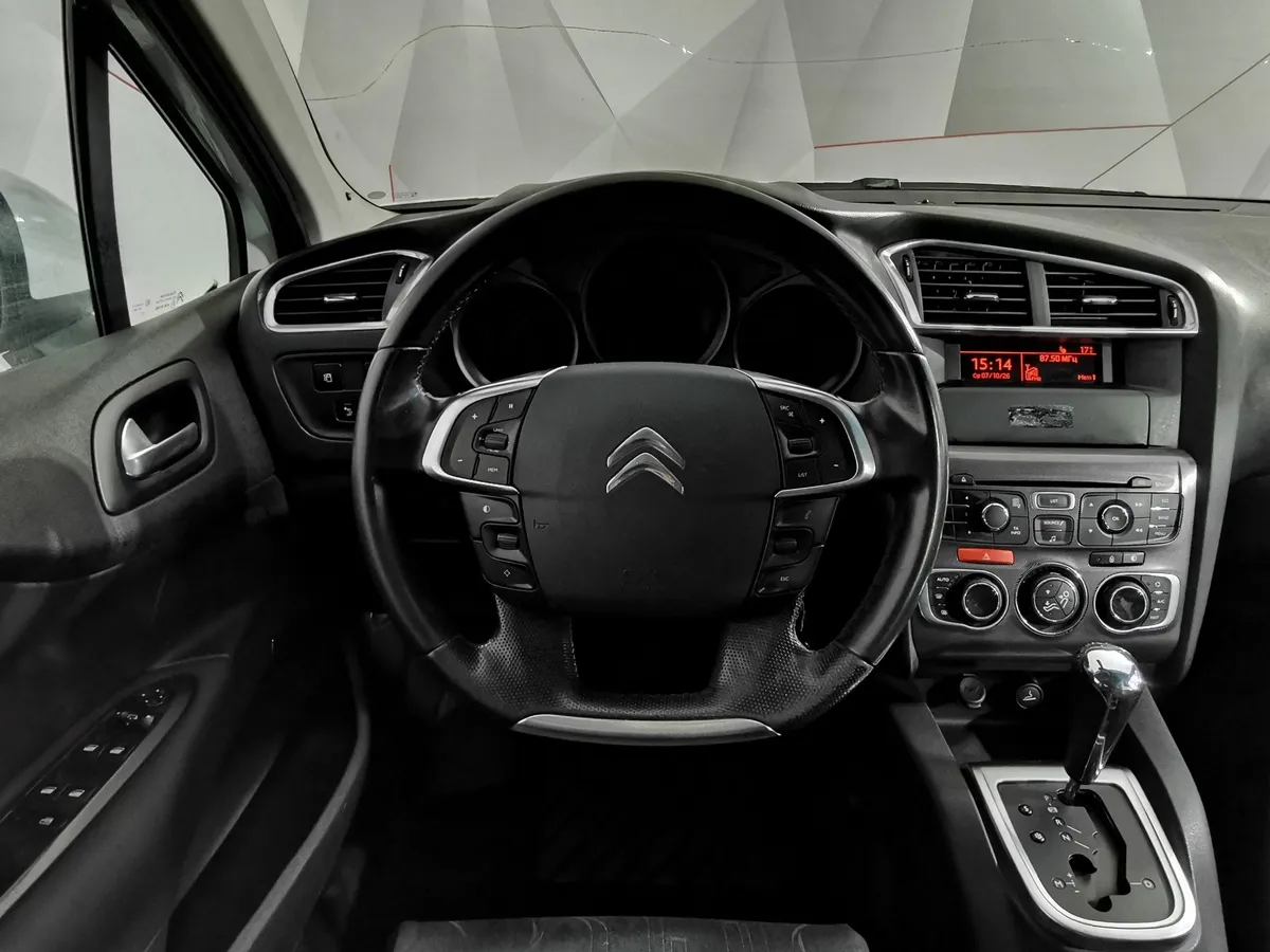 Citroen C4 1.6 VTi AT (120 л.с.) Белый в АВИЛОН. Слайд №19