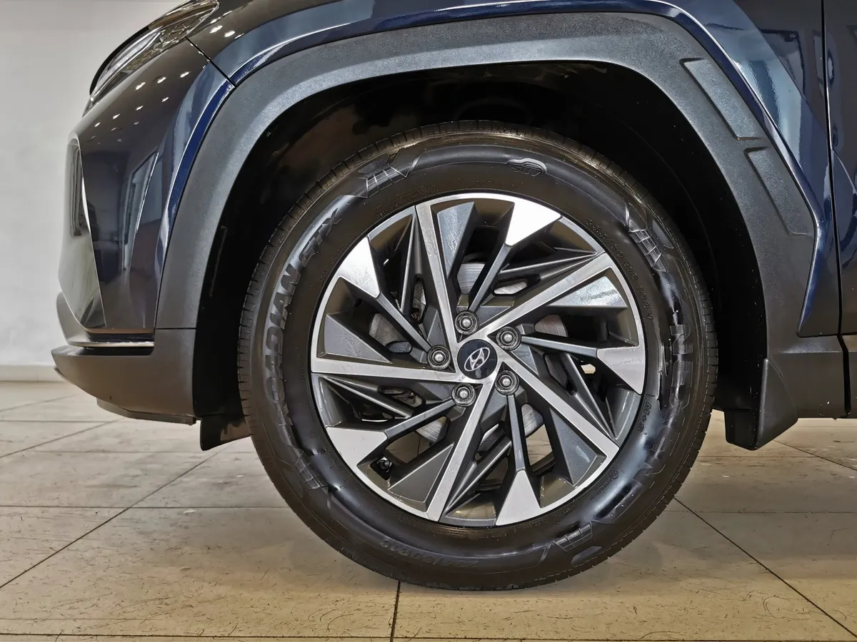 Hyundai Tucson 2.0 (150 л.с.) MPi-6MT-4WD Comfort Синий в АВИЛОН. Слайд №9