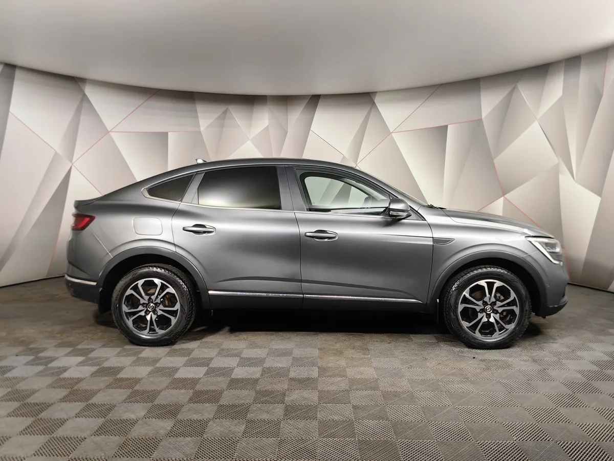 Renault Arkana 1.3 CVT 2WD (150 л.с.) Серый в АВИЛОН. Слайд №6