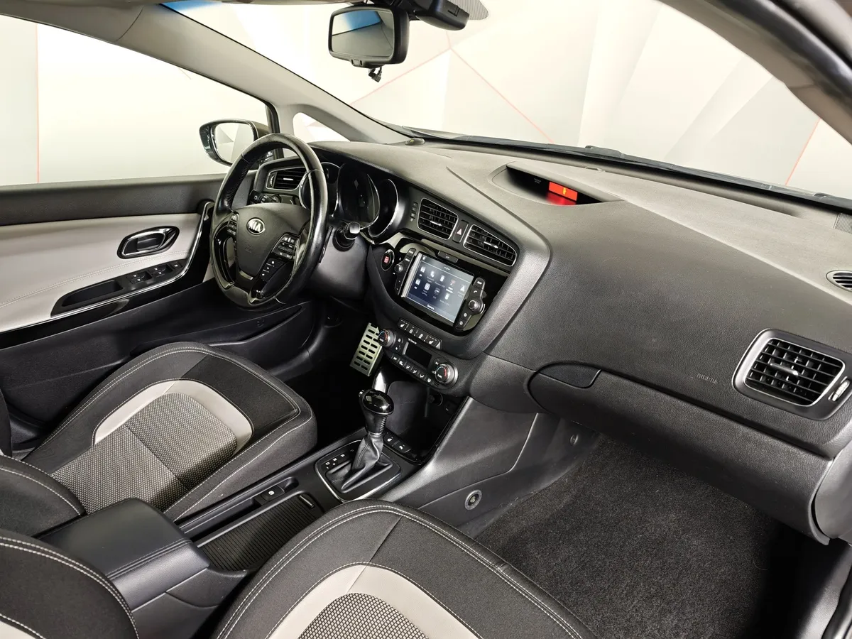 Kia Ceed 1.6 AT (130 л.с.) Classic Коричневый в АВИЛОН. Слайд №12