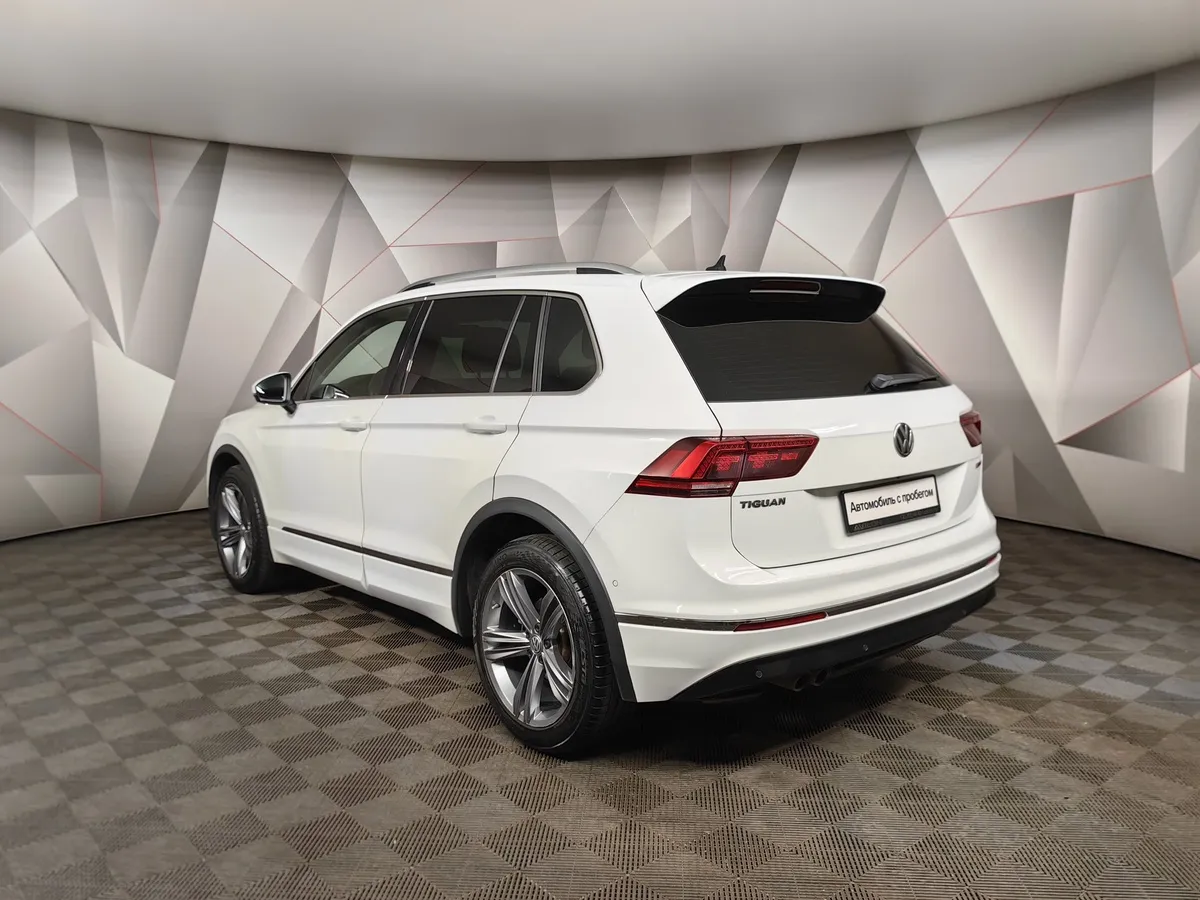 Volkswagen Tiguan 2.0 TDI 4Motion DSG (150 л.с.) Sportline Белый в АВИЛОН. Слайд №4