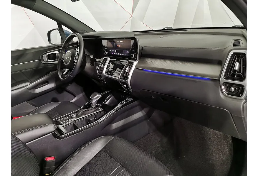 Kia Sorento 2.5 MPI 4WD AT (180 л.с.) Premium Синий в АВИЛОН. Слайд №13