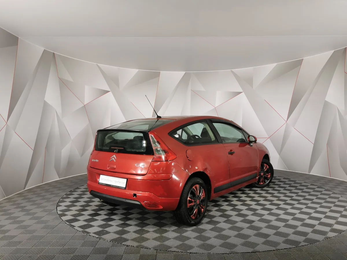Citroen C4 1.6 HDi AT (109 л.с.) Красный в АВИЛОН. Слайд №2