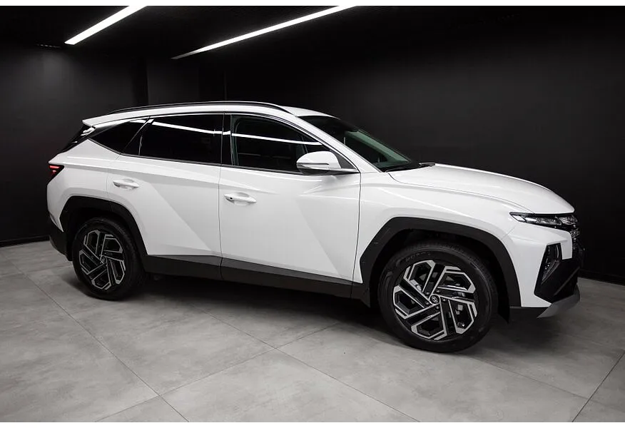 Hyundai Tucson G2.0 Smartstream 6AT 4WD (150 л.с.) Prime Белый в АВИЛОН. Слайд №2