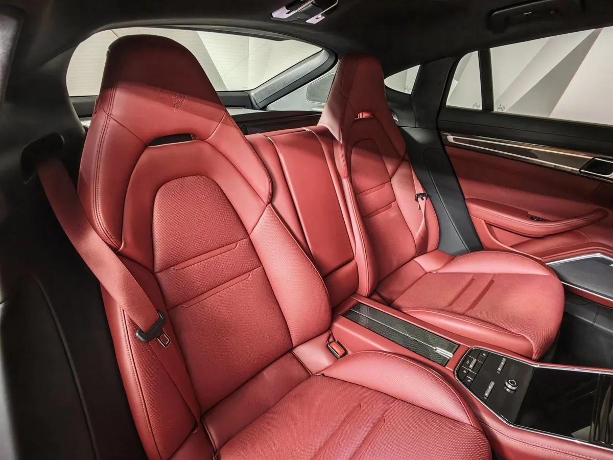Porsche Panamera 4.0 AMT AWD (480 л.с.) Panamera GTS Серый в АВИЛОН. Слайд №16