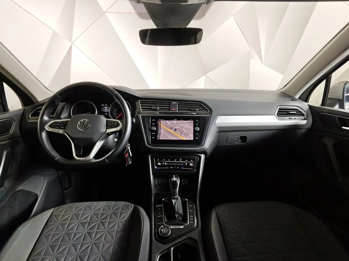 Volkswagen Tiguan 2.0 TSI 4Motion DSG (180 л.с.) Comfortline Коричневый в АВИЛОН. Слайд №14