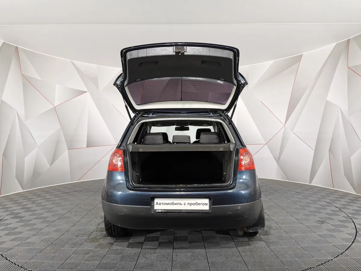 Volkswagen Golf 1.6 Tiptronic (102 л.с.) Серый в АВИЛОН. Слайд №10