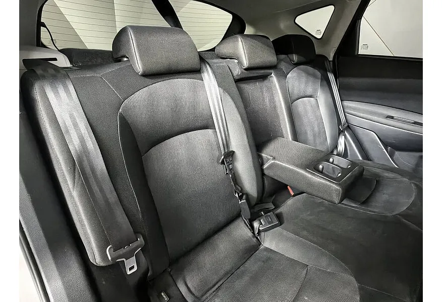 Nissan Qashqai 1.6 CVT FWD (117 л.с.) Коричневый в АВИЛОН. Слайд №16 Nissan Qashqai 1.6 CVT FWD (117 л.с.) Коричневый в АВИЛОН. Слайд №16