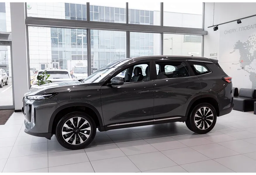 LIVE. Слайд №3