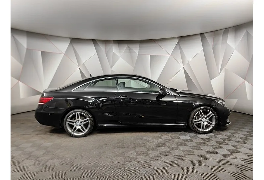 АВИЛОН - Mercedes-Benz E-Класс E 200 T BlueEfficiency 7G-Tronic Plus (184 л.с.) Черный - slide 3