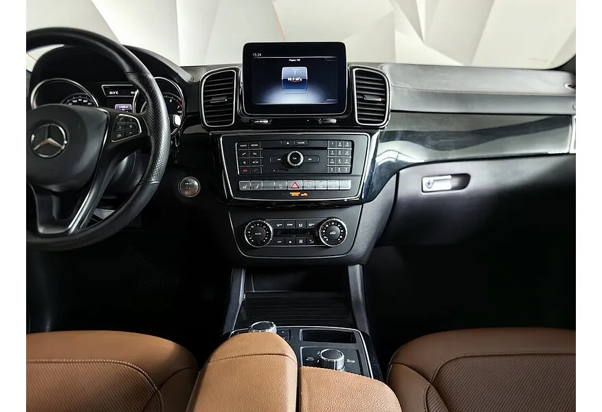 Mercedes-Benz GLE Купе 400 4MATIC 9G-TRONIC (333 л.с.) Особая серия Черный в АВИЛОН. Слайд №15