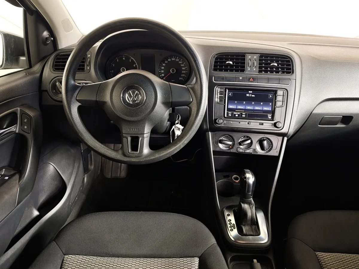 Volkswagen Polo 1.4 DSG (85 л.с.) Trendline Белый в АВИЛОН. Слайд №20