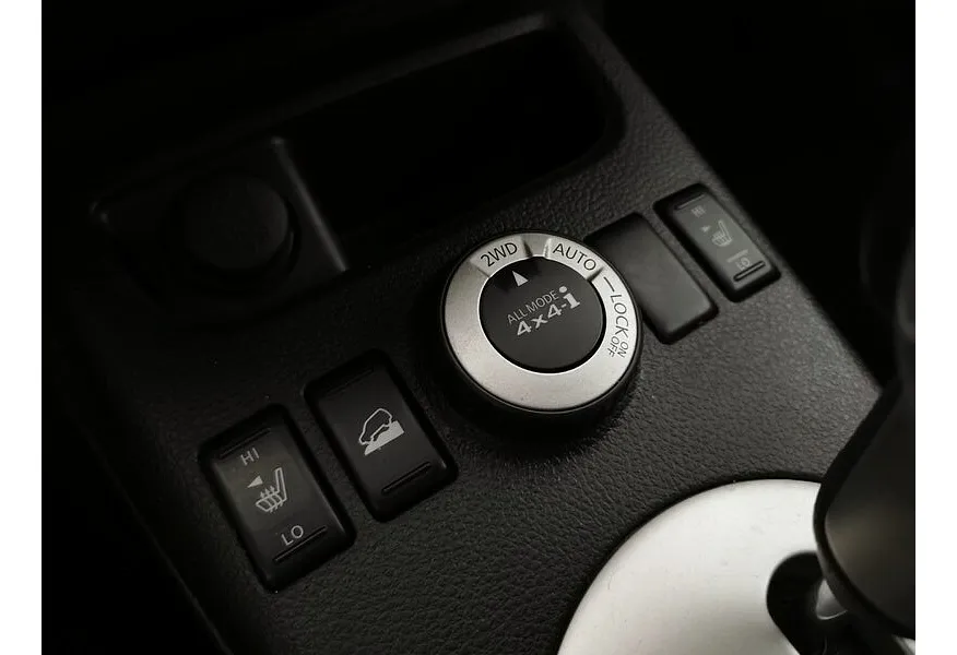 АВИЛОН - Nissan X-Trail 2.5 CVT AWD (171 л.с.) LE Top Серебристый - slide 16