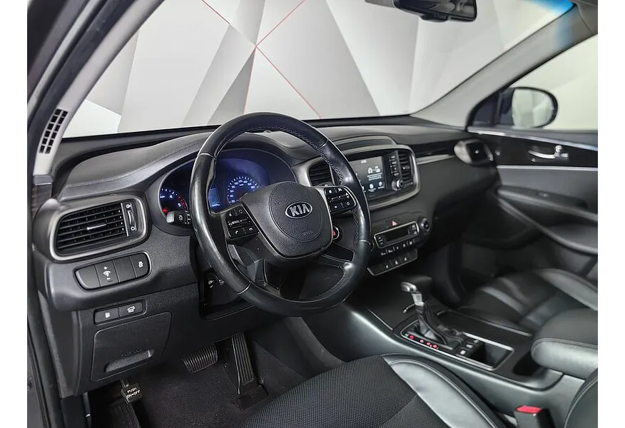 Kia Sorento 2.2 CRDi AT AWD (200 л.с.) Luxe Серый в АВИЛОН. Слайд №19