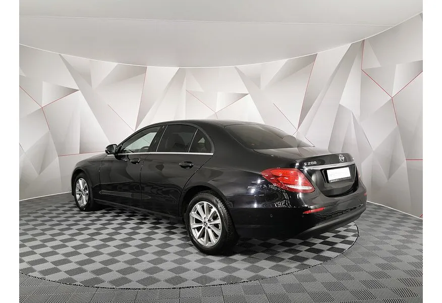 Mercedes-Benz E-Класс E 200 4MATIC 9G-TRONIC (197 л.с.) Premium (Локальная сборка) Черный в АВИЛОН. Слайд №7