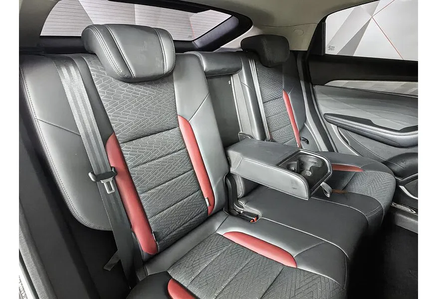 Haval F7x 1.5T AWD 7DCT (150 л.с.) Elite Белый в АВИЛОН. Слайд №17