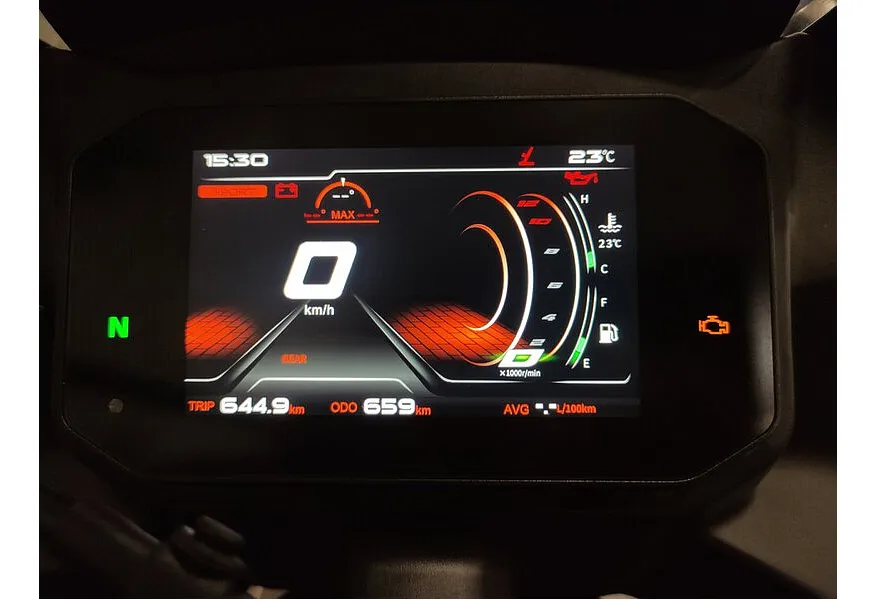 VOGE RR525 494 см³ (55 л.с.) (55) 525 Черный в АВИЛОН. Слайд №10 VOGE RR525 494 см³ (55 л.с.) (55) 525 Черный в АВИЛОН. Слайд №10