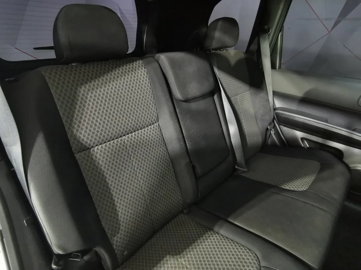 Nissan X-Trail 2.0 CVT AWD (141 л.с.) Серебристый в АВИЛОН. Слайд №14
