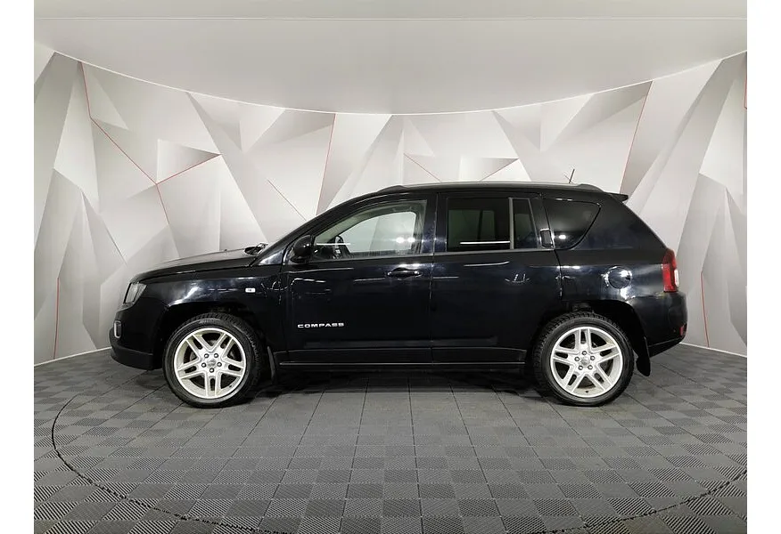 Jeep Compass 2.4 4x4 AT (150 л.с.) Limited Черный в АВИЛОН. Слайд №5