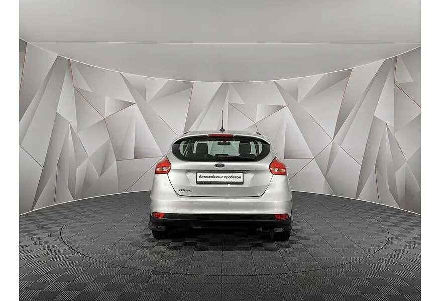 Ford Focus 1.6 Ti-VCT PowerShift (105 л.с.) SYNC Edition Серебристый в АВИЛОН. Слайд №8