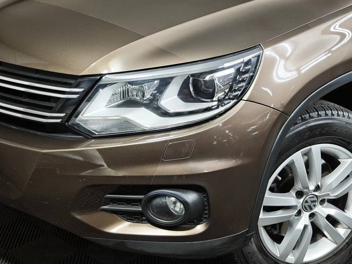 Volkswagen Tiguan 2.0 TSI 4Motion AT (170 л.с.) Track & Field Коричневый в АВИЛОН. Слайд №10