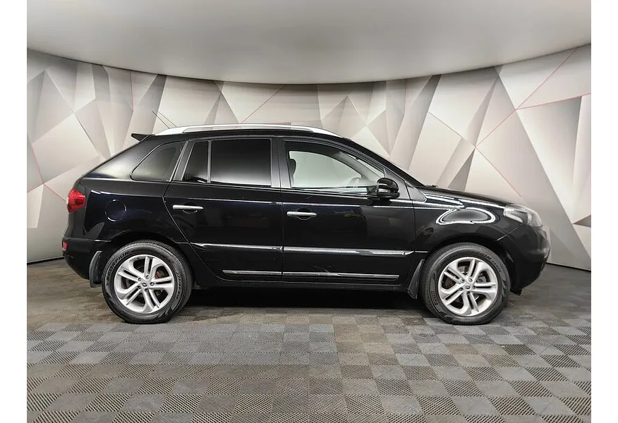 LIVE. Слайд №4