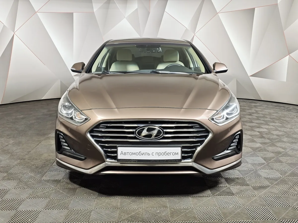 Hyundai Sonata 2.4 GDi AT (188 л.с.) Lifestyle Коричневый в АВИЛОН. Слайд №7