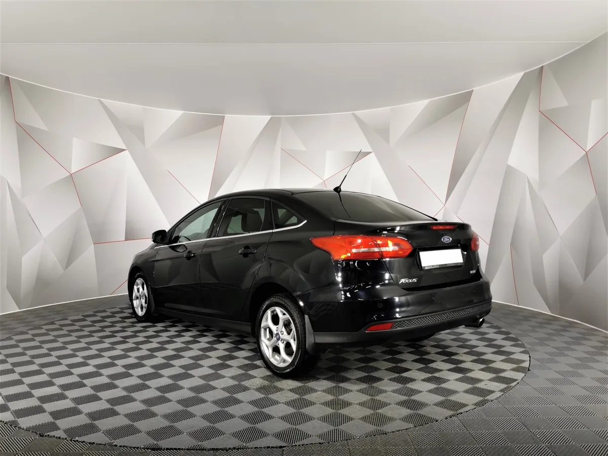 Ford Focus 1.5 EcoBoost AT (150 л.с.) Titanium Черный в АВИЛОН. Слайд №4