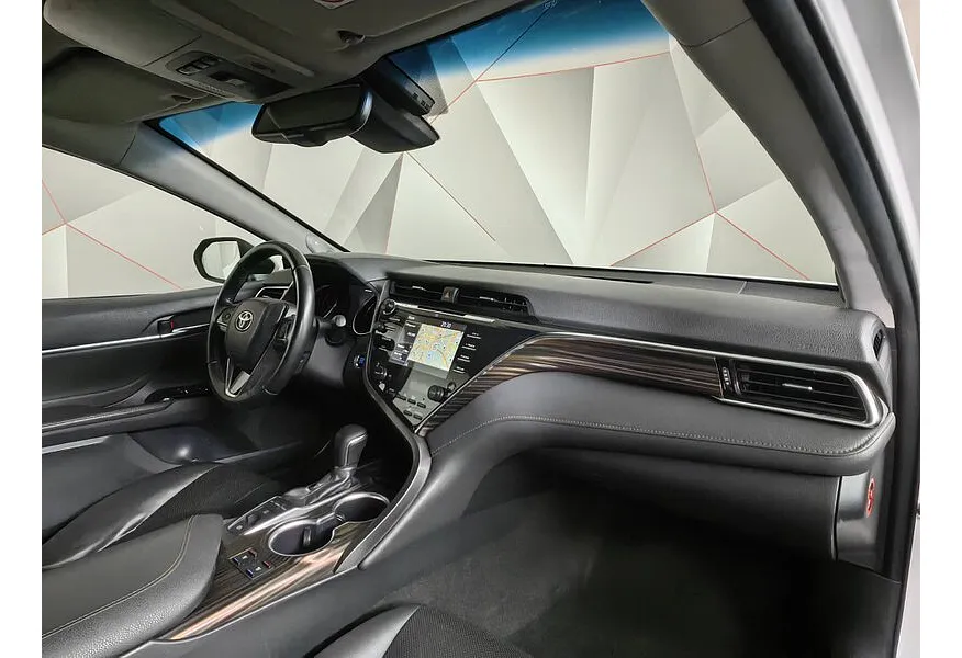 АВИЛОН - Toyota Camry 2.5 AT (181 л.с.) Белый - slide 6