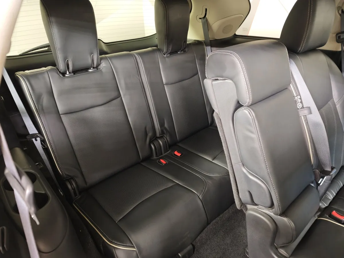 Infiniti QX60 3.5 CVT 4WD (283 л.с.) Premium Белый в АВИЛОН. Слайд №23
