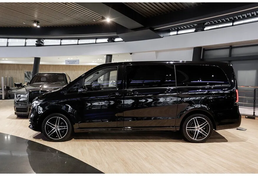 Mercedes-Benz V-Класс V 300 d L3 4MATIC 9G-TRONIC (237 л.с.) Avantgarde Черный в АВИЛОН. Слайд №3