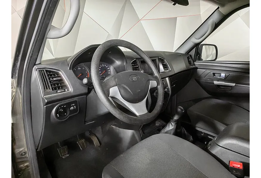 УАЗ Patriot 2.7 MT 4WD (150 л.с.) Максимум Серый в АВИЛОН. Слайд №18