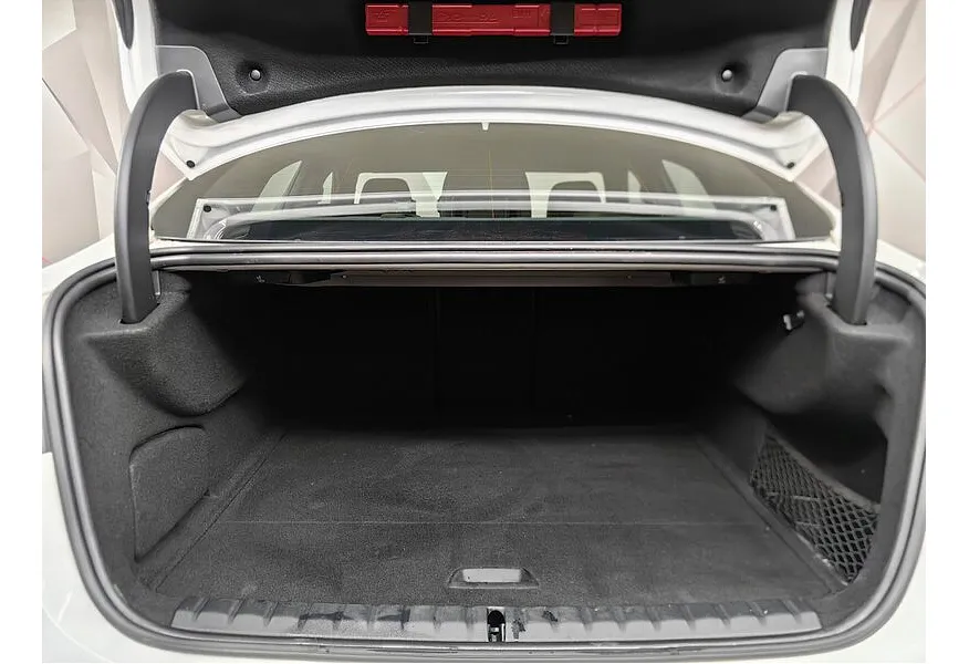 BMW 2 серия Gran Coupe 218i (140 л.с.) M Sport Edition 21 Белый в АВИЛОН. Слайд №9