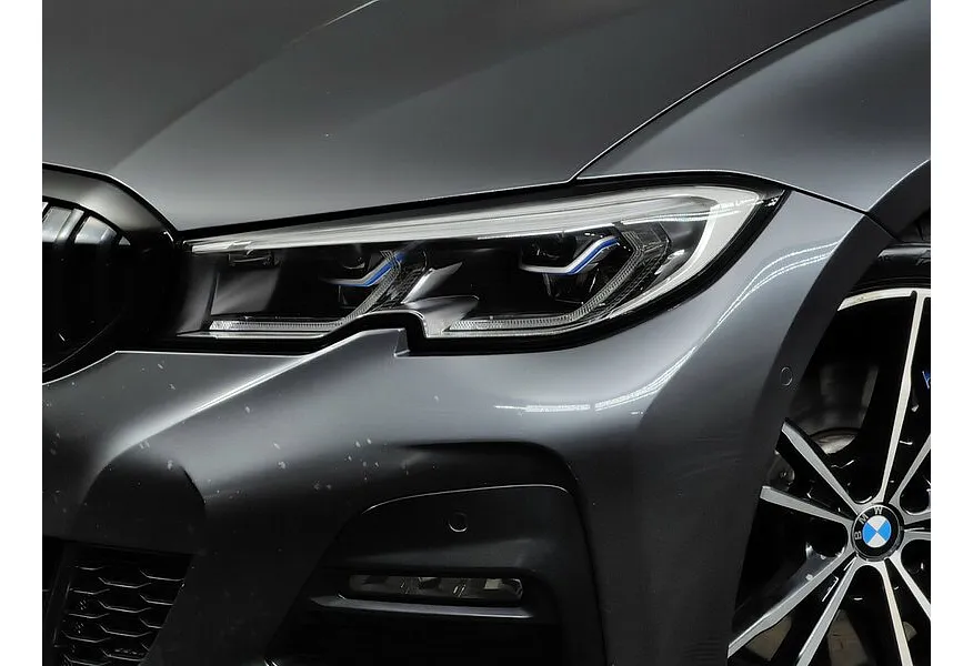 BMW 3 серия 320d xDrive (190 л.с.) M Sport Pro Серый в АВИЛОН. Слайд №7