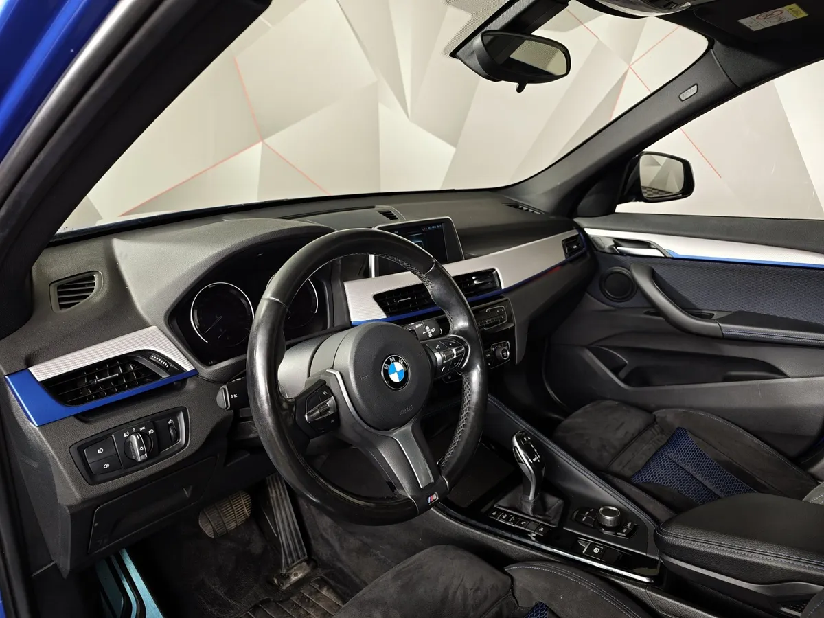 BMW X1 20i xDrive Steptronic AT (192 л.с.) Синий в АВИЛОН. Слайд №12