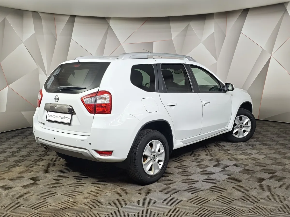 Nissan Terrano 2.0 AT AWD (143 л.с.) Elegance Plus Белый в АВИЛОН. Слайд №2