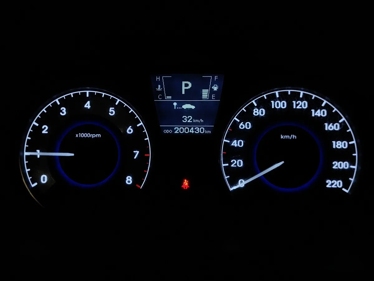 Hyundai Solaris 1.6 AT (123 л.с.) Comfort Синий в АВИЛОН. Слайд №15
